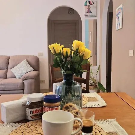 Milan Apartment *
